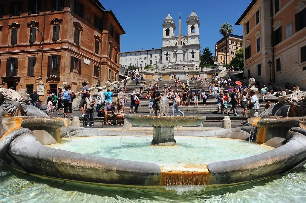 Bye Bye Roma Pantheon Suite 2*, روما