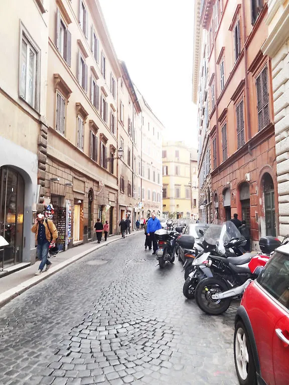 Bye Bye Roma Pantheon Suite إيطاليا