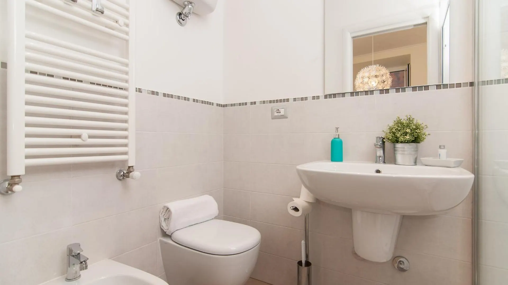 ** Alojamento de Acomodação e Pequeno-almoço Bye Bye Roma Pantheon Suite Itália